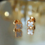 [Elowen jewels ]CLOVER MINI 9.5MM WHITE MOP EARRINGS