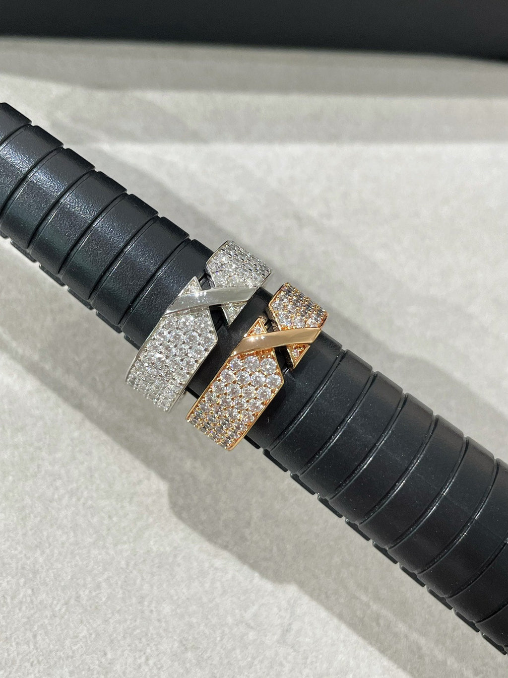 [Elowen jewels ]LIENS EVIDENCE  DIAMOND PAVED RING