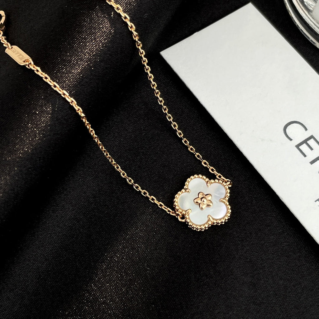 [Elowen jewels ]LUCKY SPRING ROSÉGOLD ARMBAND PERLMUTT