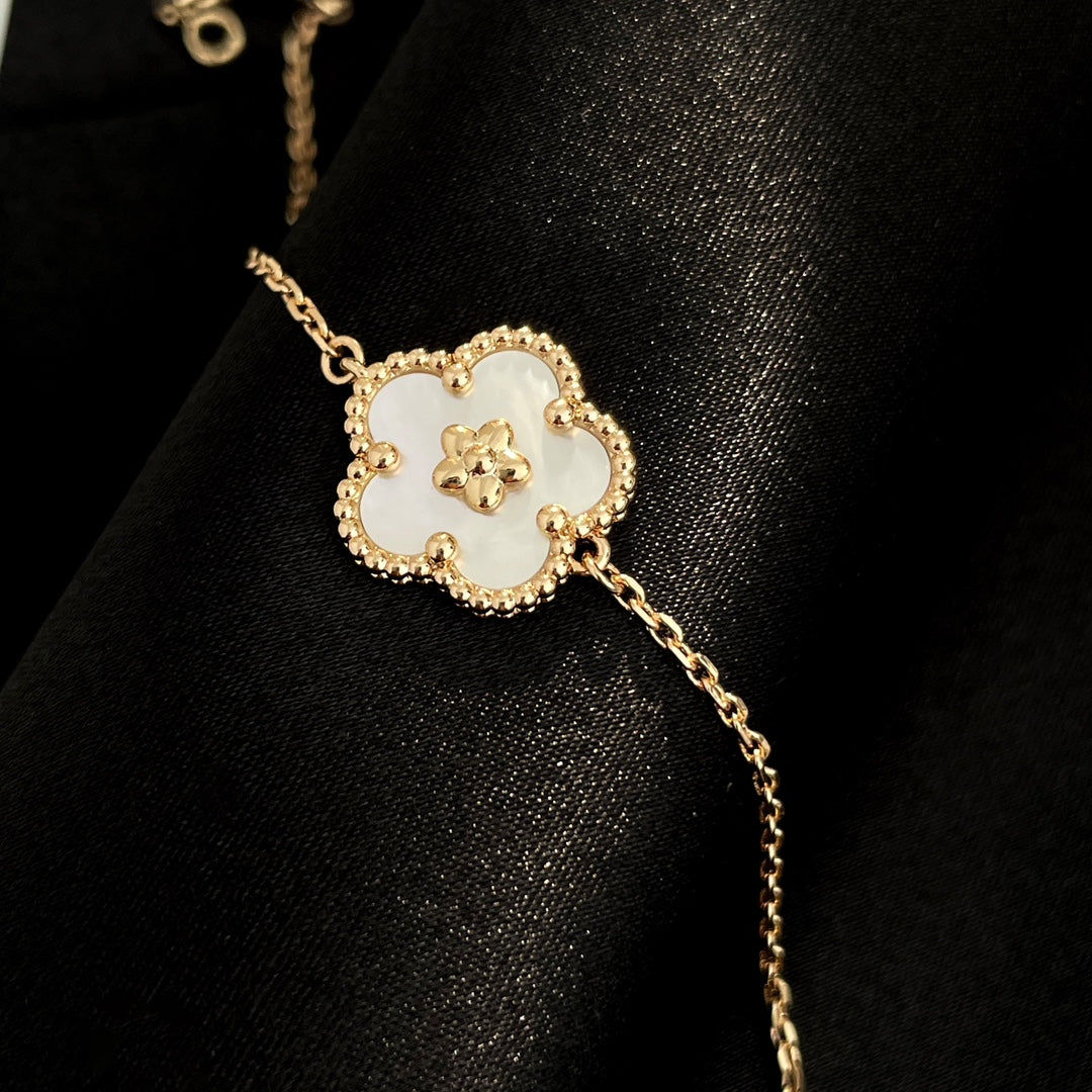 [Elowen jewels ]LUCKY SPRING ROSÉGOLD ARMBAND PERLMUTT