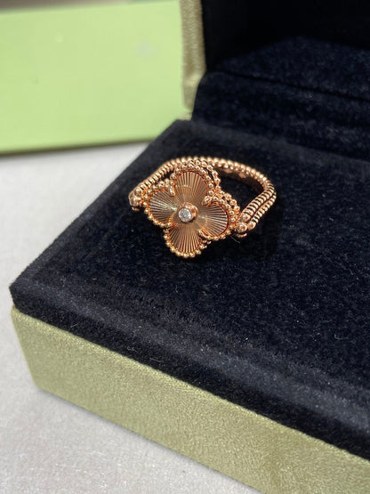 [Elowen Jewels]CLOVER RIVERSIBLE ROSE GOLD RING