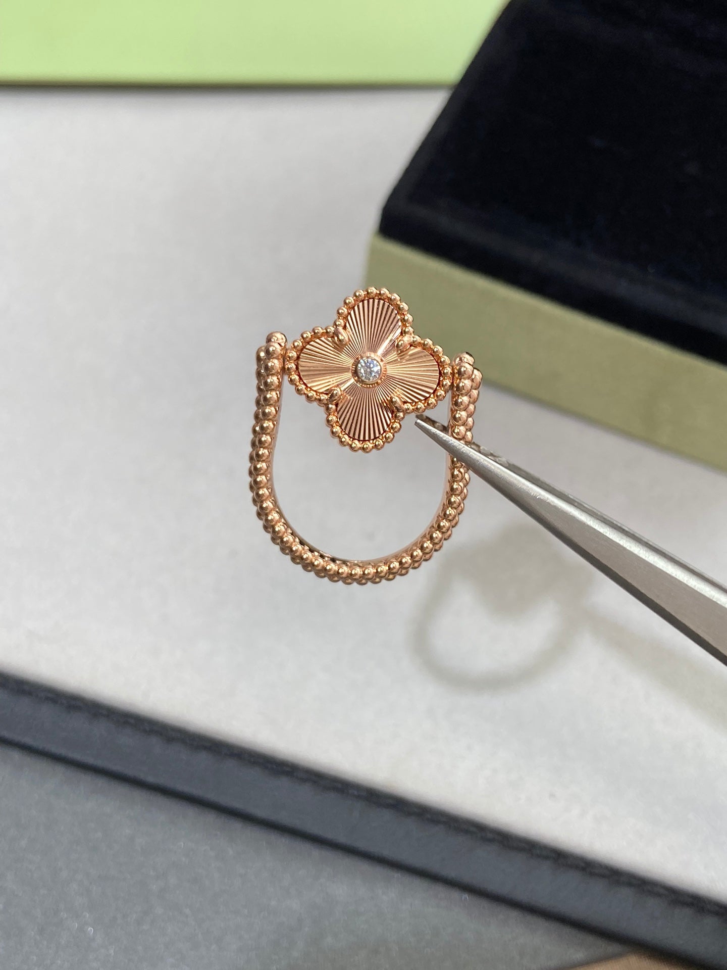 [Elowen Jewels]CLOVER RIVERSIBLE ROSE GOLD RING