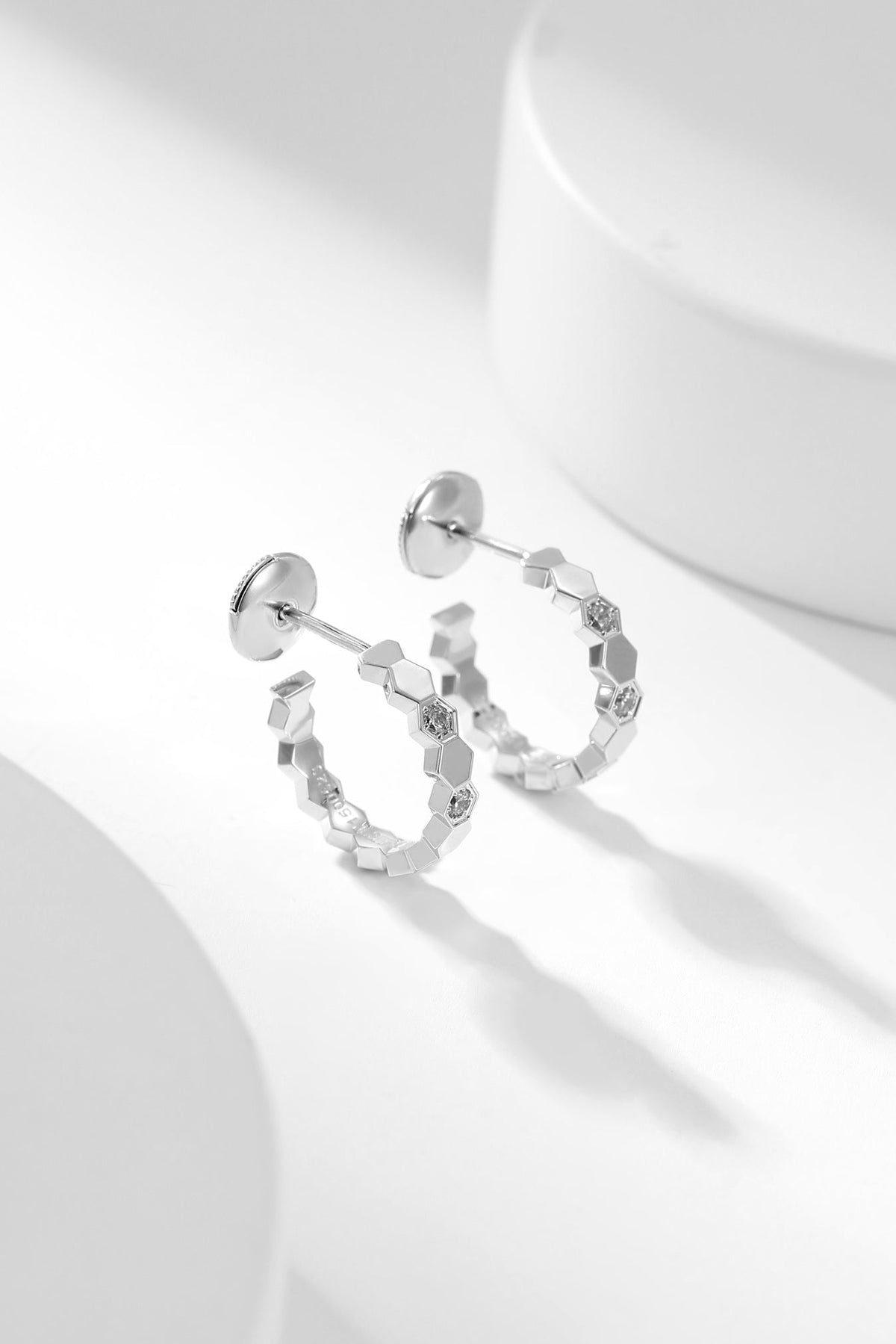 [Elowen jewels ]BEE LOVE DIAMOND HOOP EARRINGS