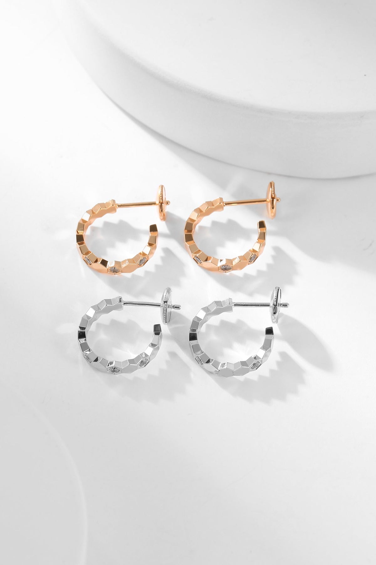 [Elowen jewels ]BEE LOVE DIAMOND HOOP EARRINGS