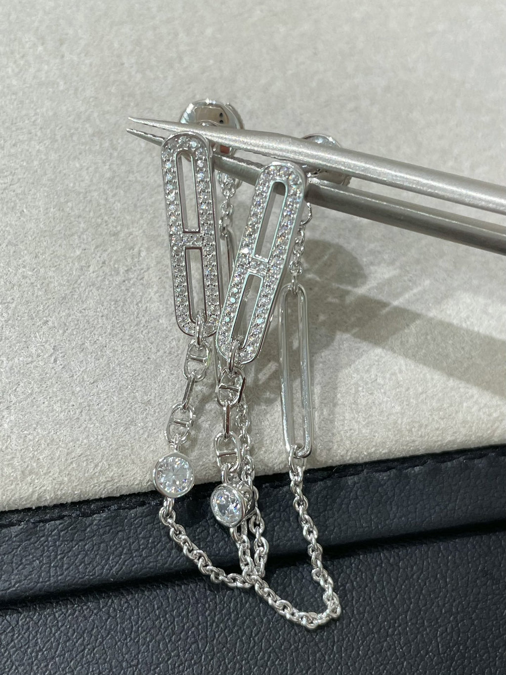 [Elowen jewels ]CHAINE CHAOS DIAMOND DROP EARRINGS