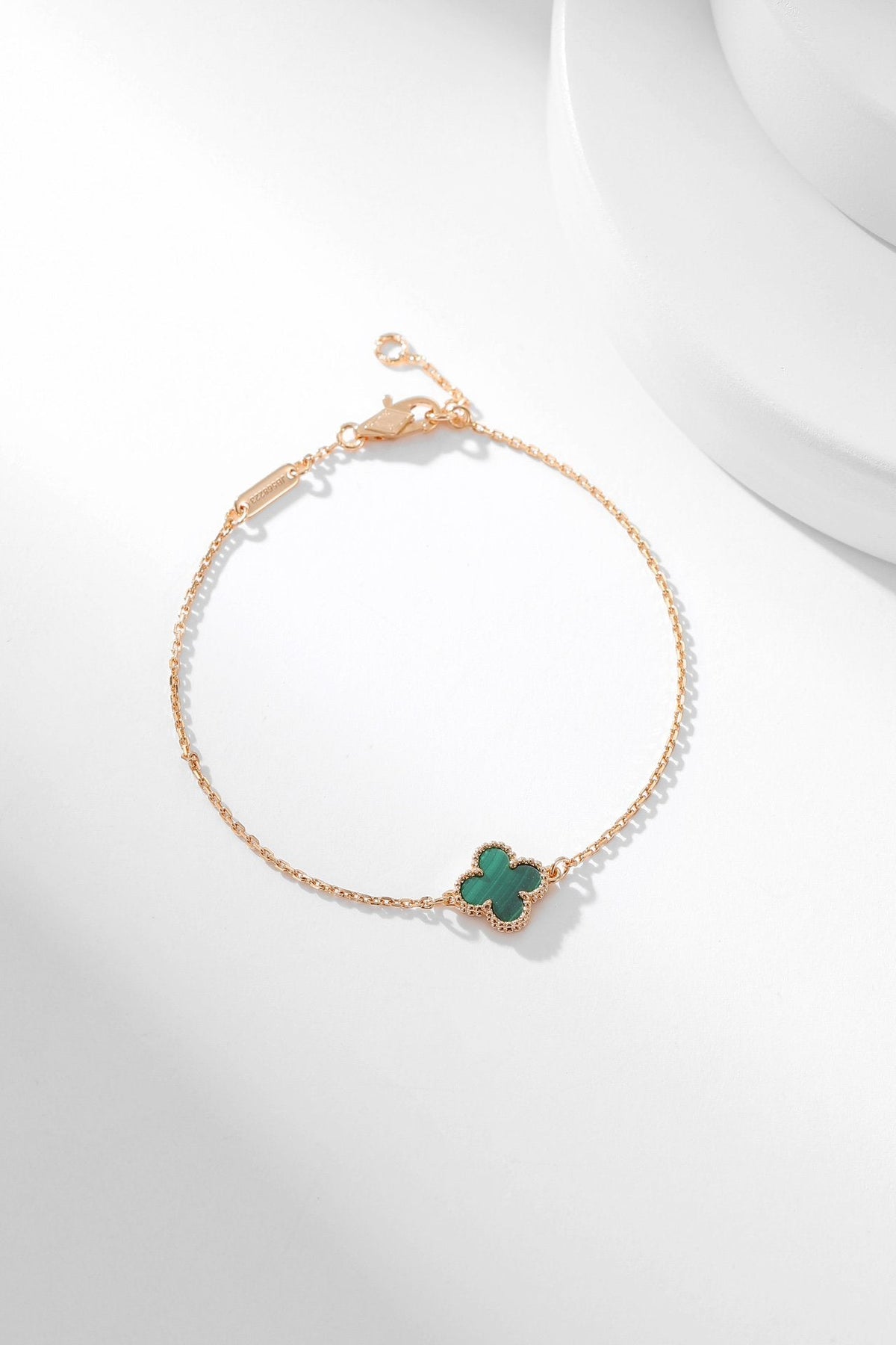 [Elowen jewels ]KLEEBLATT-ARMBAND MALACHIT 1 MOTIV
