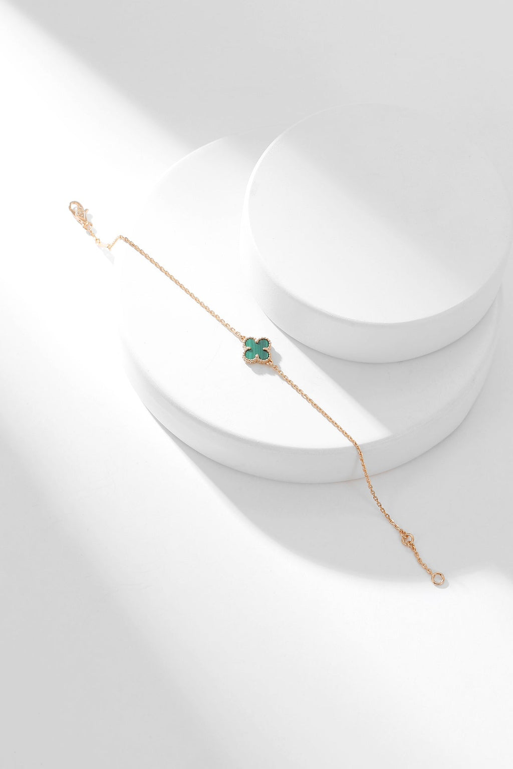 [Elowen jewels ]KLEEBLATT-ARMBAND MALACHIT 1 MOTIV