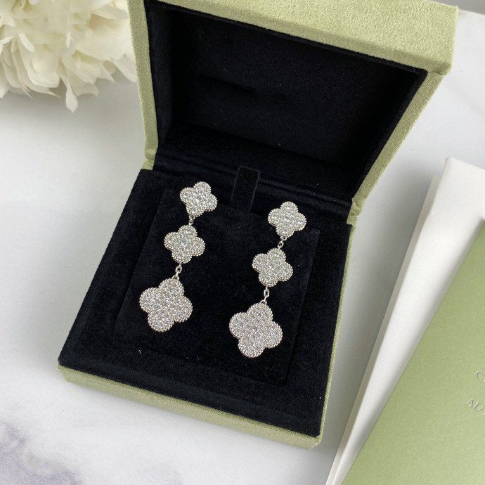 [Elowen jewels ]CLOVER 3-MOTIV DIAMANT-OHRHÄNGER SILBER