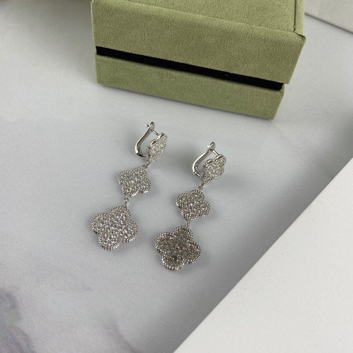 [Elowen jewels ]CLOVER 3-MOTIV DIAMANT-OHRHÄNGER SILBER