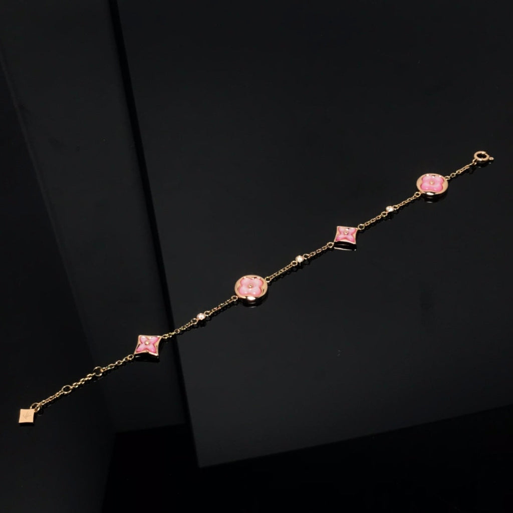 [Elowen jewels] ARMBAND MIT STERN- UND SONNENMOTIV (4 MOTIVE), ROSA PERLMUTT, ROSÉGOLD