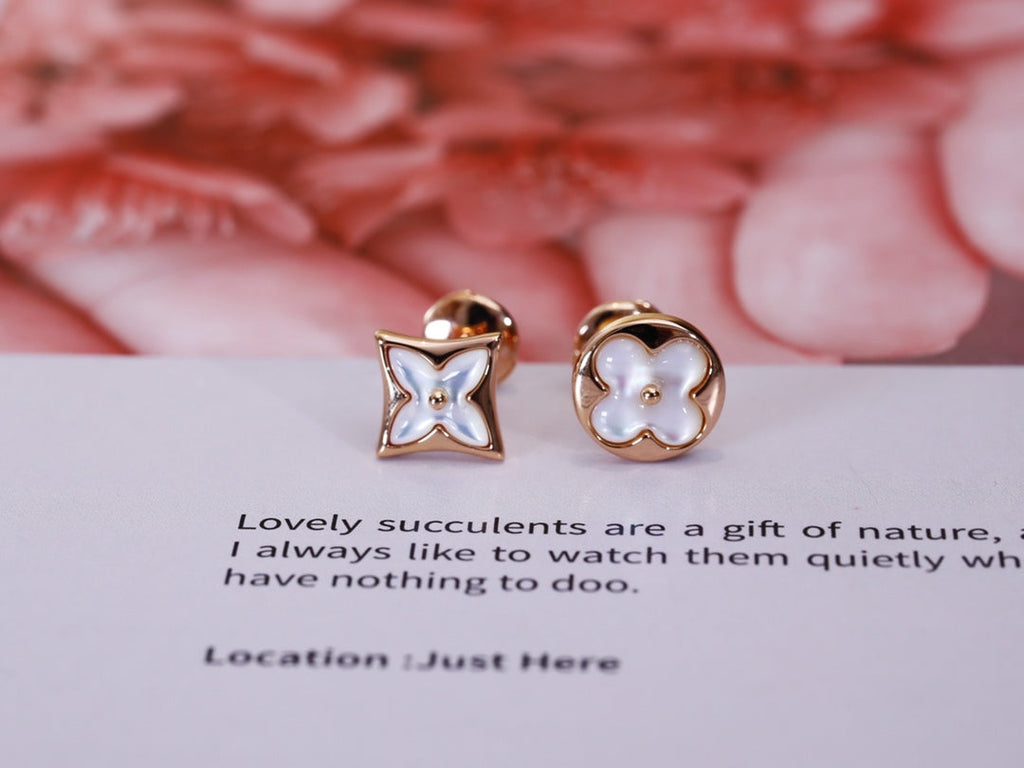 [Elowen jewels ]STAR AND SUN PINK GOLD MOP STUD EARRINGS
