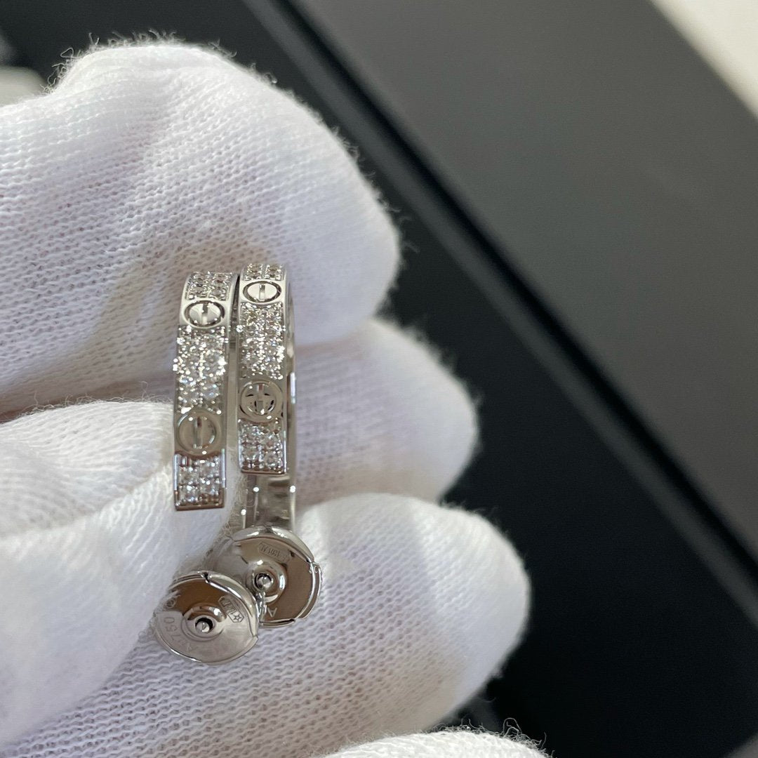 [Elowen jewels ]LOVE DIAMOND SILVER HOOP EARRINGS