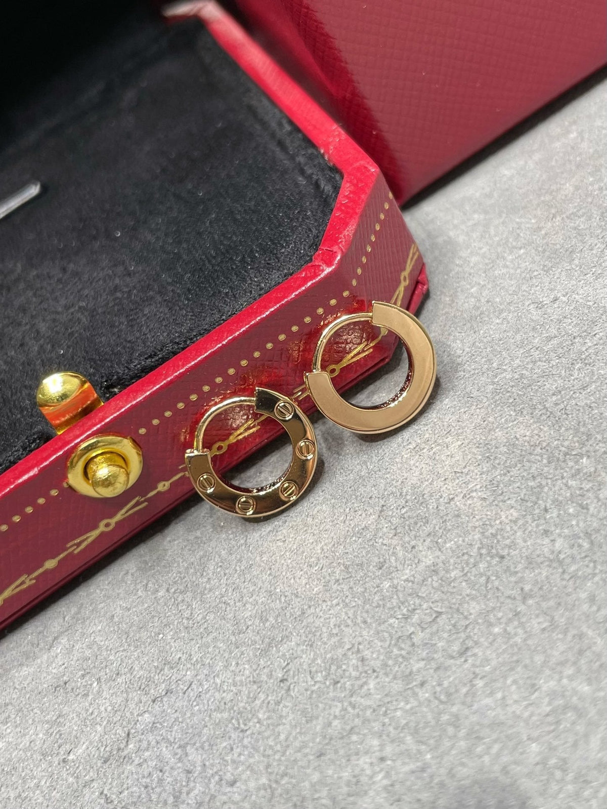 [Elowen jewels ]LOVE MINI EARRINGS