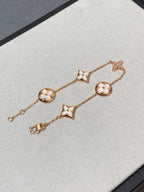 {
  "Elowen jewels": "Elowen jewels",
  "STAR AND SUN 5 MOTIF MOP PINK GOLD BRACELET": "スター＆サン 5モチーフ マザーオブパール ピンクゴールド ブレスレット"
}