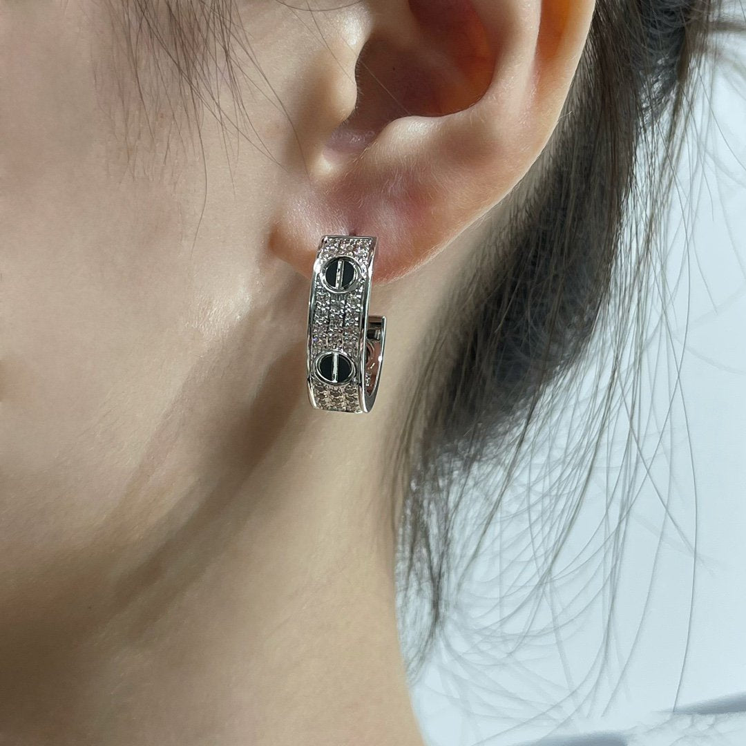[Elowen jewels ]LOVE CERAMIC DIAMOND PAVED SILVER EARRINGS