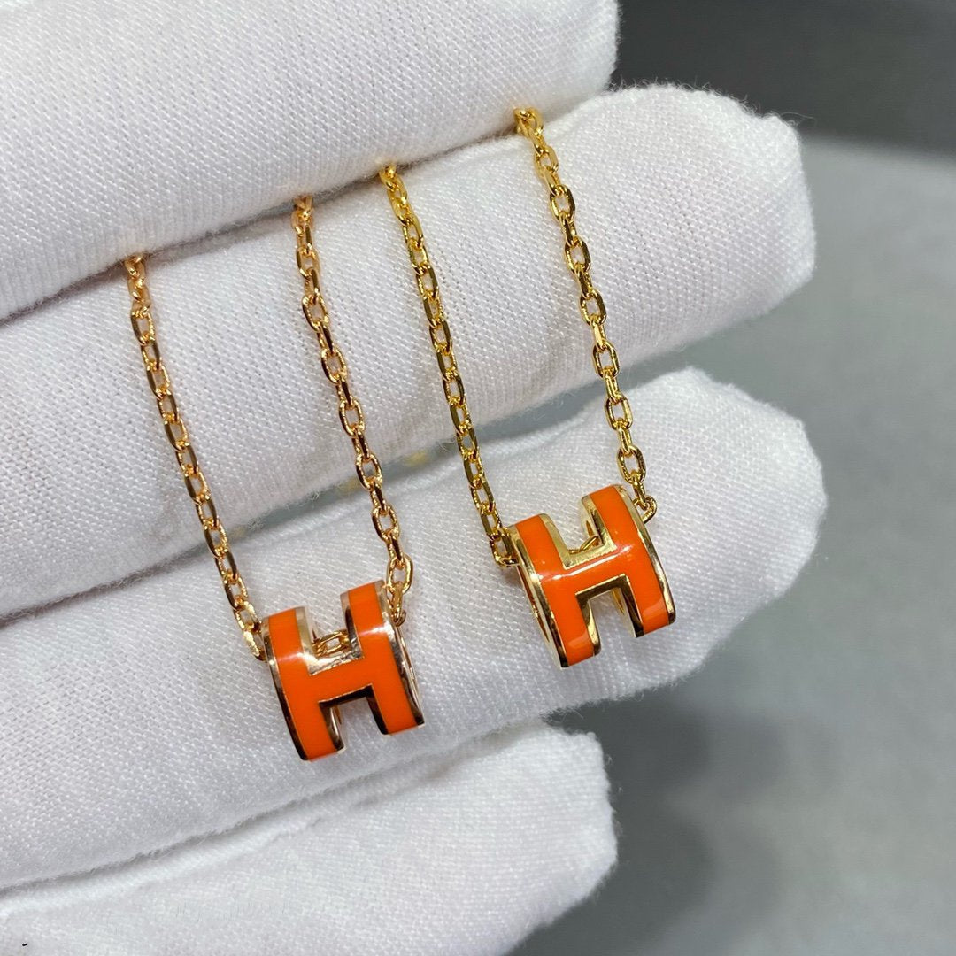 {
  "Elowen jewels": "Elowen jewels",
  "MINI POP H NECKLACE": "ミニ ポップ H ネックレス"
}