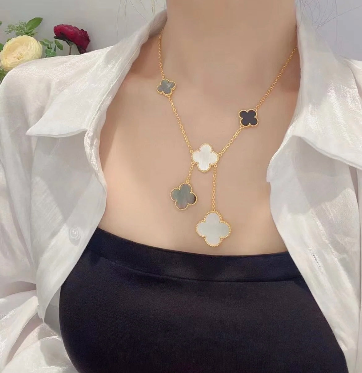 [Elowen jewels ]CLOVER 6 MOTIF MOP ONYX GOLD NECKLACE
