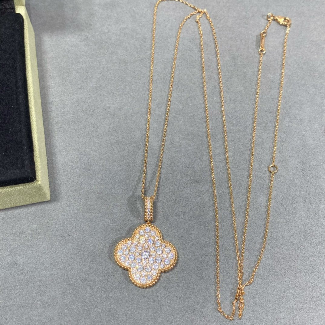 {
"Elowen jewels ": "Elowen jewels ",
"CLOVER 25MM LARGE PEDANT DIAMOND PAVED LONG NECKLACE": "クローバー 25MM ラージペンダント ダイヤモンドパヴェ ロングネックレス"
}