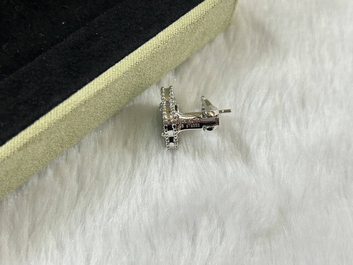 [Elowen jewels ]CLOVER PIETERSITE MEDIUM STUD EARRINGS