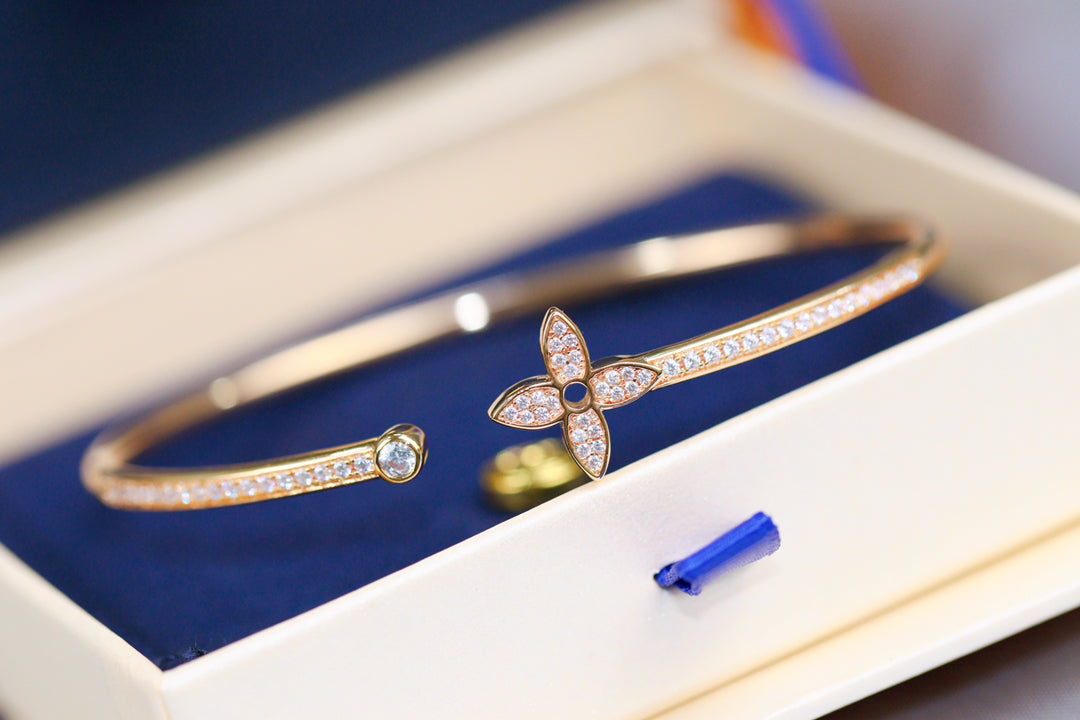[Elowen jewels ]IDYLLE PINK GOLD OPEN BRACELET DIAMOND PAVED