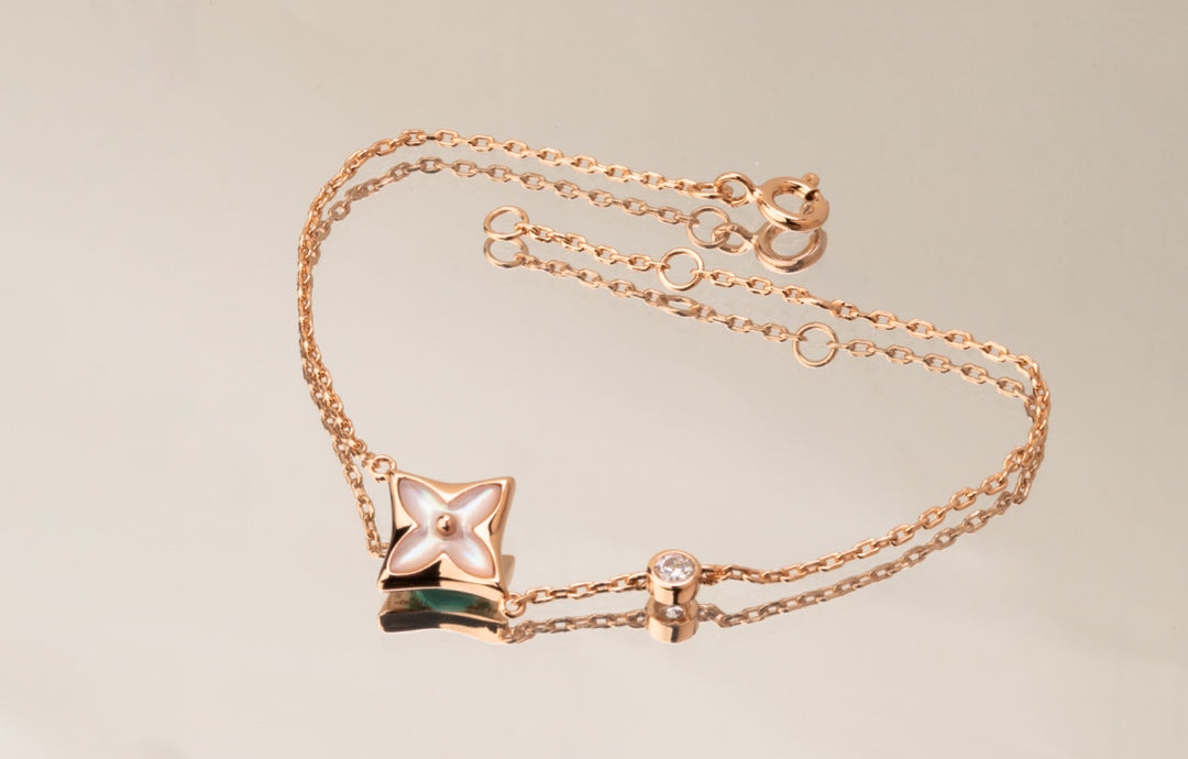 [Elowen jewels ]STAR PINK MOP 1 DIAMOND PINK GOLD NECKLACE