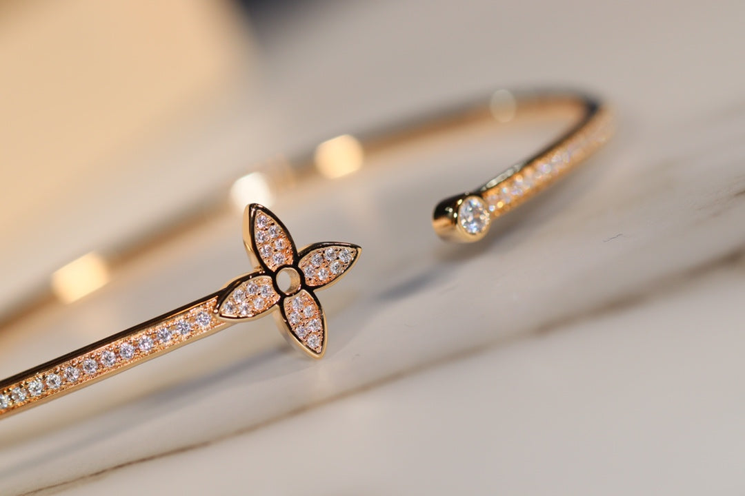 [Elowen jewels ]IDYLLE GOLD OPEN BRACELET DIAMOND PAVED