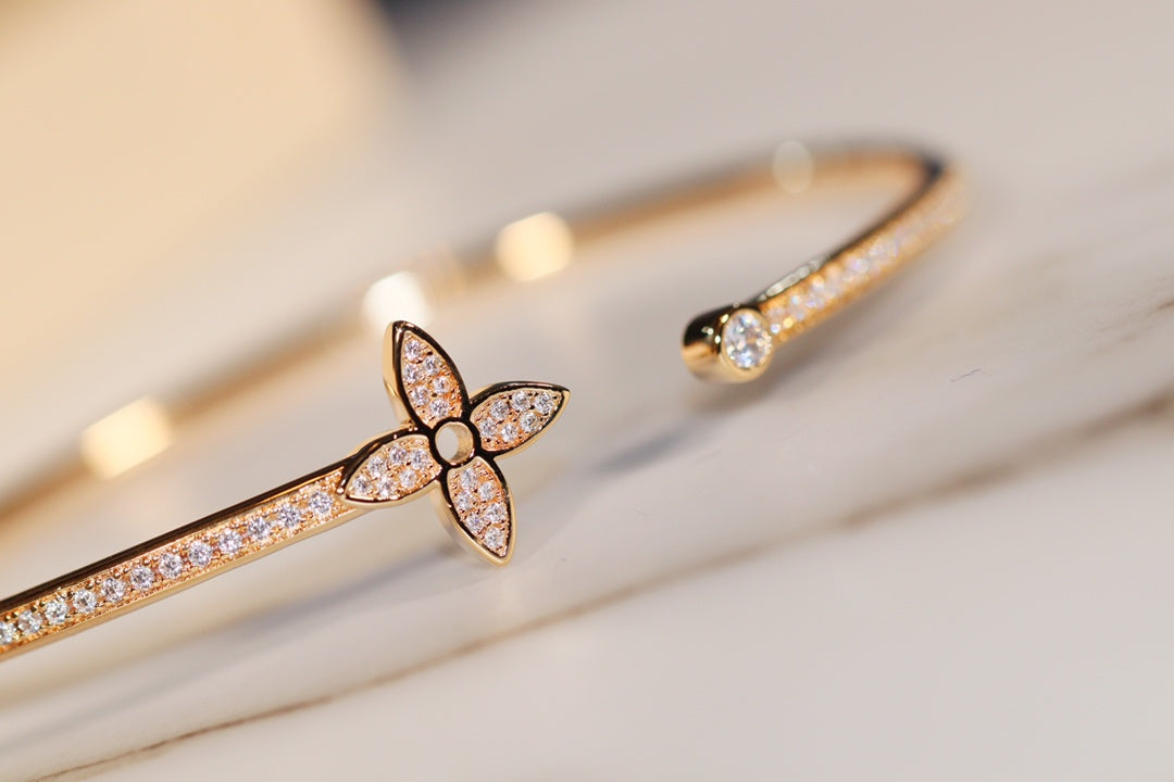 [Elowen jewels ]IDYLLE GOLD OPEN BRACELET DIAMOND PAVED