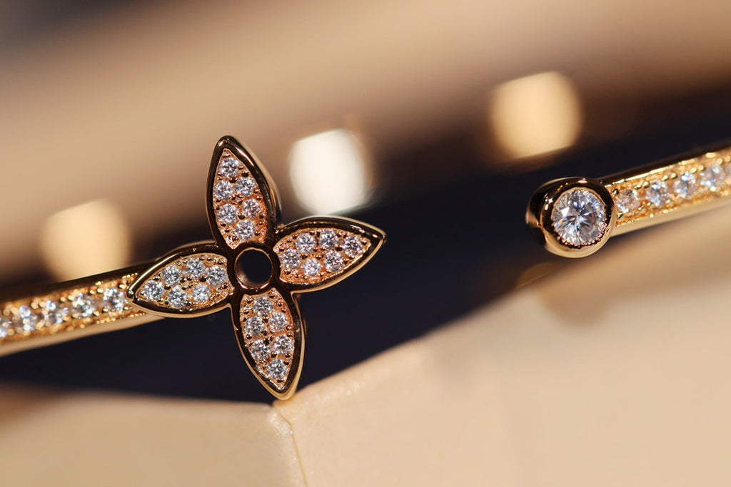 [Elowen jewels ]IDYLLE GOLD OPEN BRACELET DIAMOND PAVED