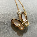 {
  "Elowen jewels": "Elowen jewels",
  "BUTTERFLY MOP DIAMOND NECKLACE": "バタフライ マザーオブパール ダイヤモンド ネックレス"
}