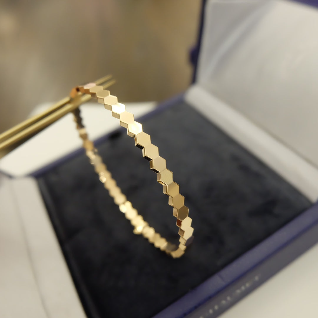 [Elowen jewels ]BEE LOVE BRACELET