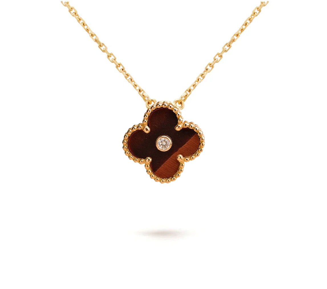 {
  "Elowen jewels ": "Elowen jewels ",
  "CHRISTMAS LIMITED EDITION NECKLACE COLLECTION": "クリスマス限定ネックレスコレクション"
}