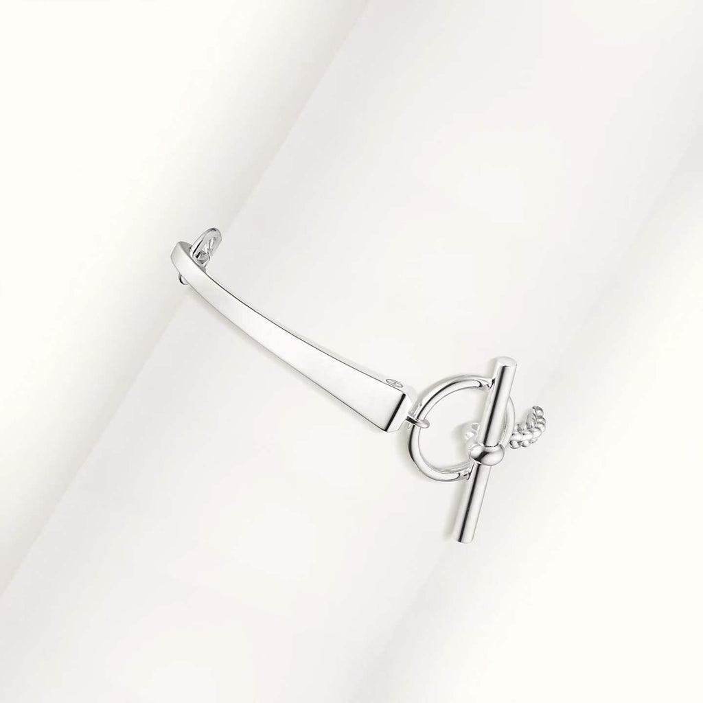 {
  "Elowen jewels": "Elowen jewels",
  "CLOU DE FORGE BRACELET WITH SQUARE CONE STUDS": "CLOU DE FORGE ブレスレット スクエアコーンスタッド付き"
}