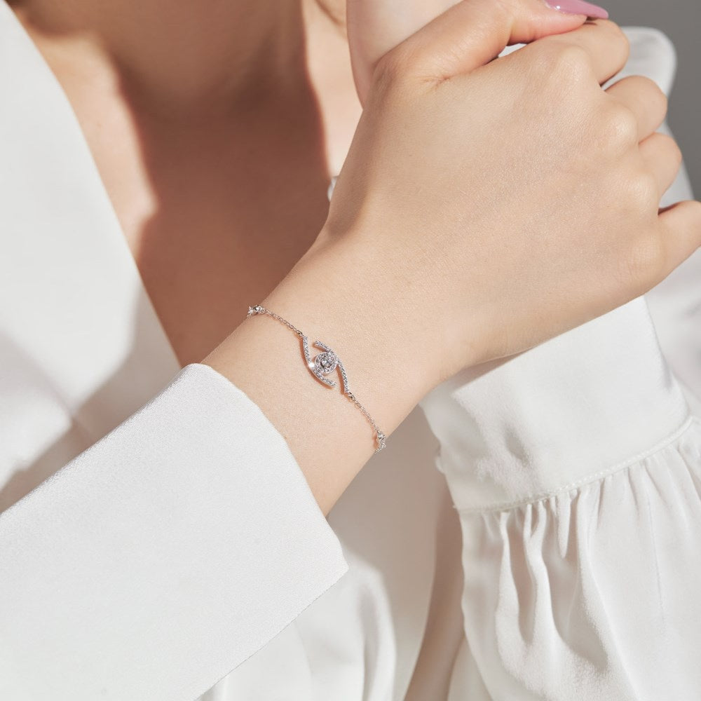 [Elowen jewels]Lucky Eye Armband mit Pavé-gefassten Diamanten