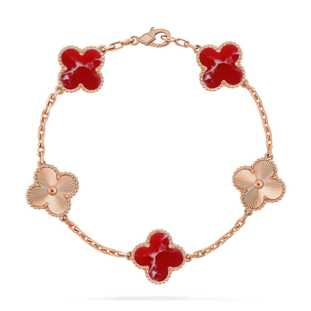 [Elowen jewels ]KLEEBATT-ARMBAND MIT 5 MOTIVEN, ROTES MUSTER, KOLLEKTION