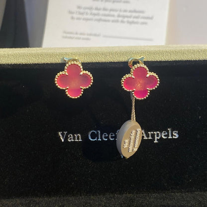 [Elowen]NEW CLOVER 15MM PINK ENAMEL STUD EARRINGS