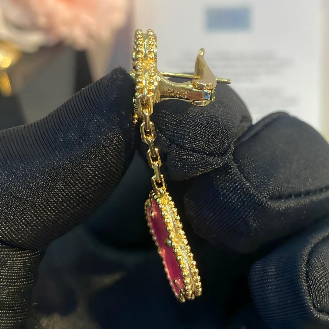 [Elowen]NEW CLOVER 2 MOTIF PINK ENAMEL EARRINGS