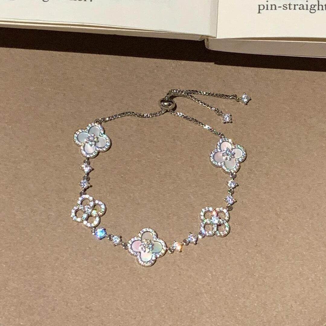 [Elowen jewels] クローバー 5モチーフ ピンク・ブルー・レッド・ホワイト ブレスレット