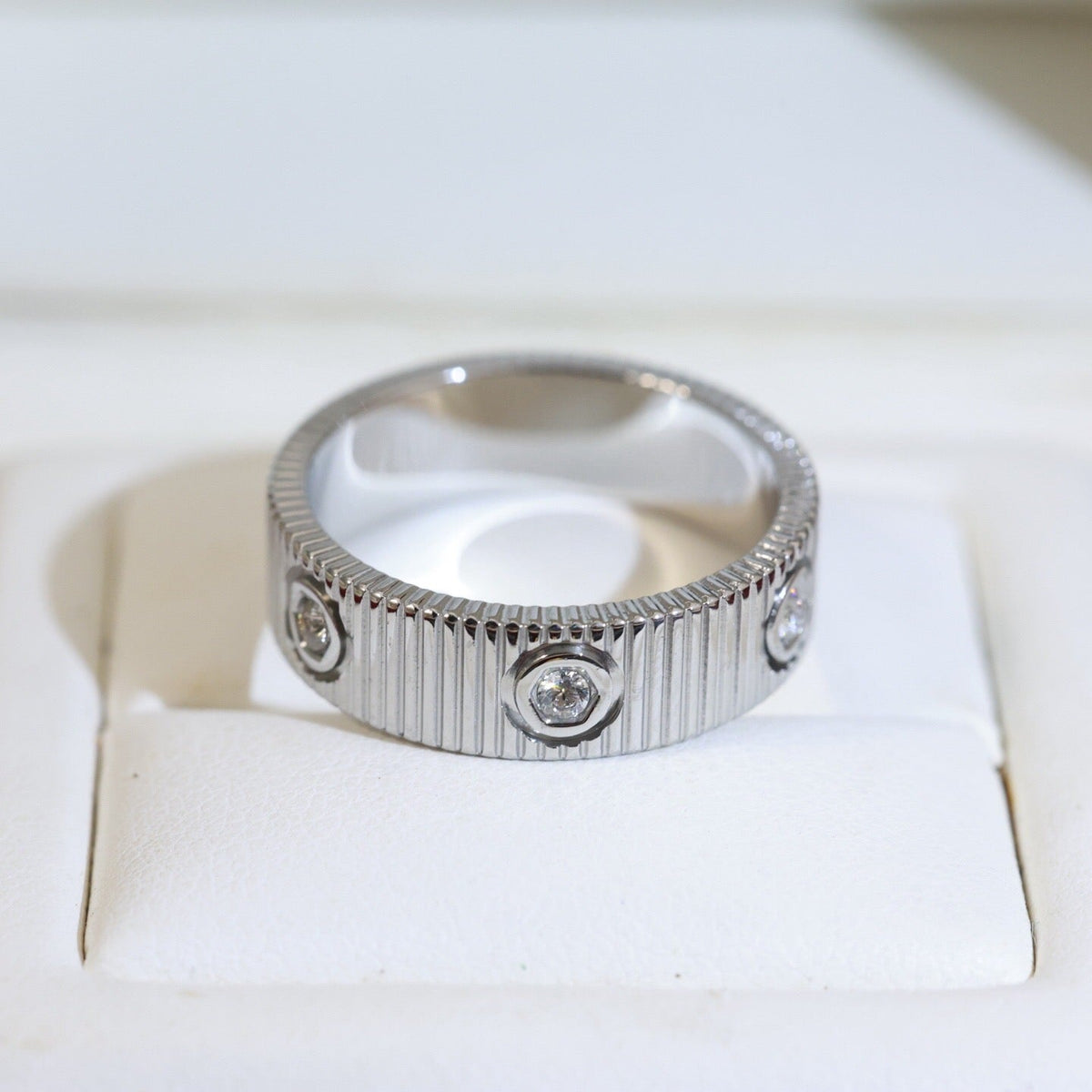 [Elowen jewels]LOVE 6.5MM UNLIMITED 6 DIAMONDS RING