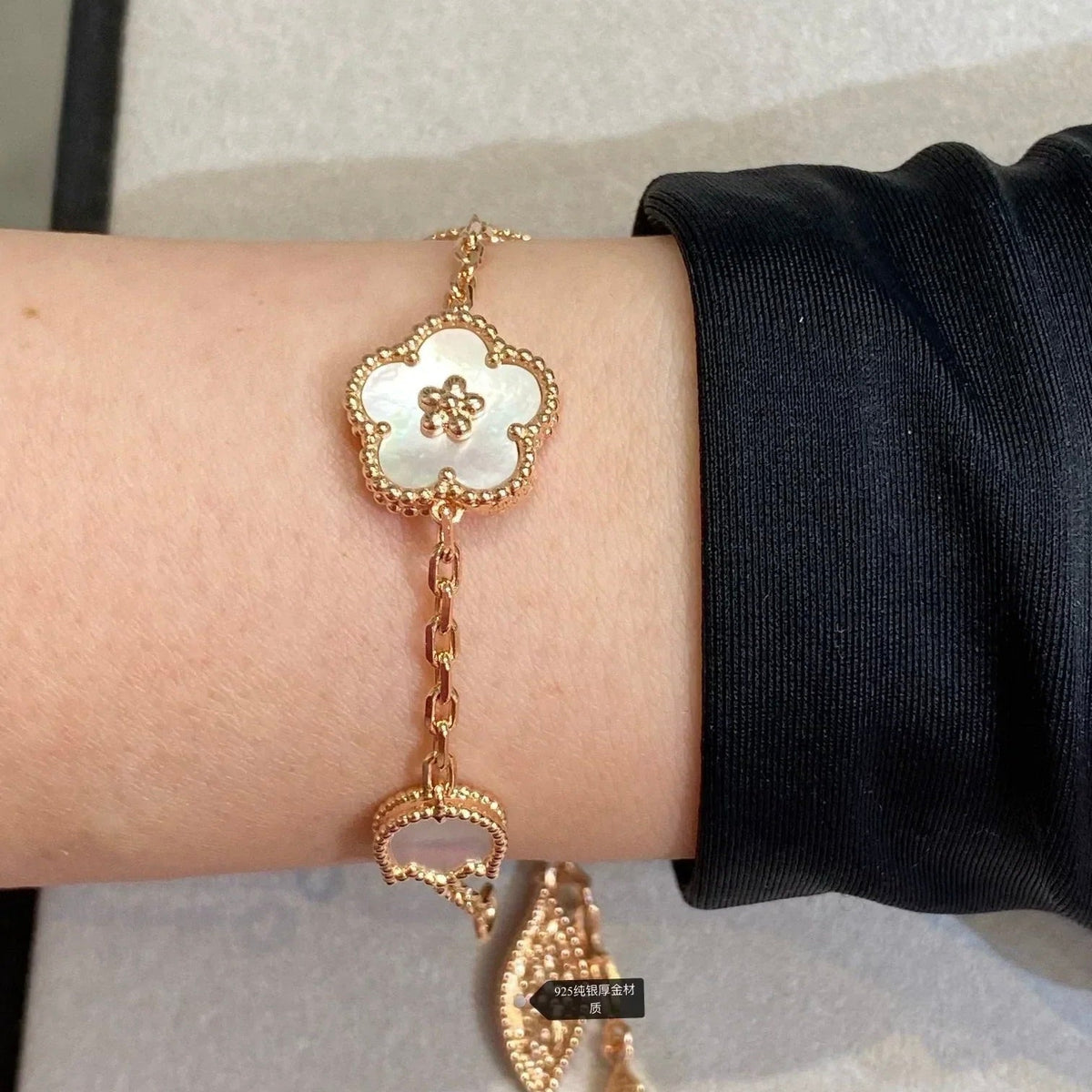 [Elowen jewels ]LUCKY SPRING 5 MOTIF BRACELET