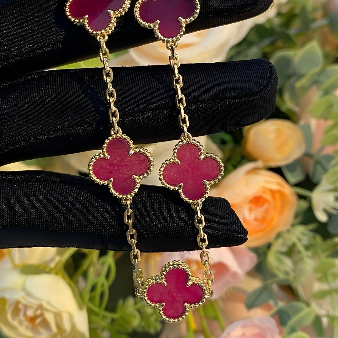 [Elowen]NEW CLOVER 5 MOTIFS PINK ENAMEL BRACELET