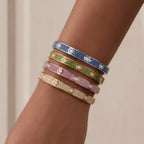 [Elowen jewels]KLASSISCHES 6,1-MM-LOVE-ARMBAND MIT 10-DIAMANT-VOLLPFLASTERUNG