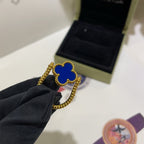 [Elowen jewels ]WENDBARER KLEEBATT-RING MIT BLAUEM ACHAT