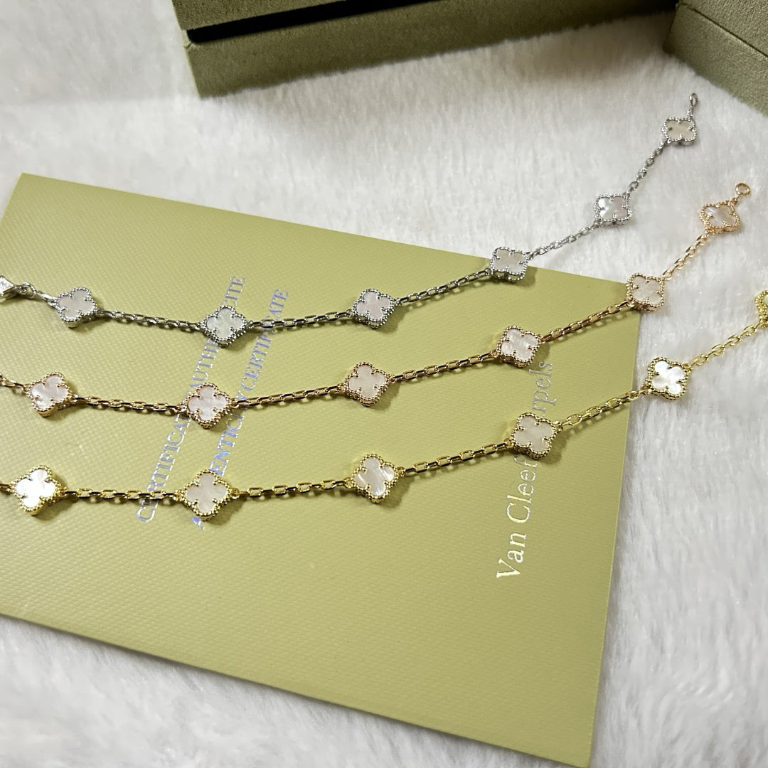 [Elowen jewels ]CLOVER 6 MOTIF WHITE MOP BRACELET
