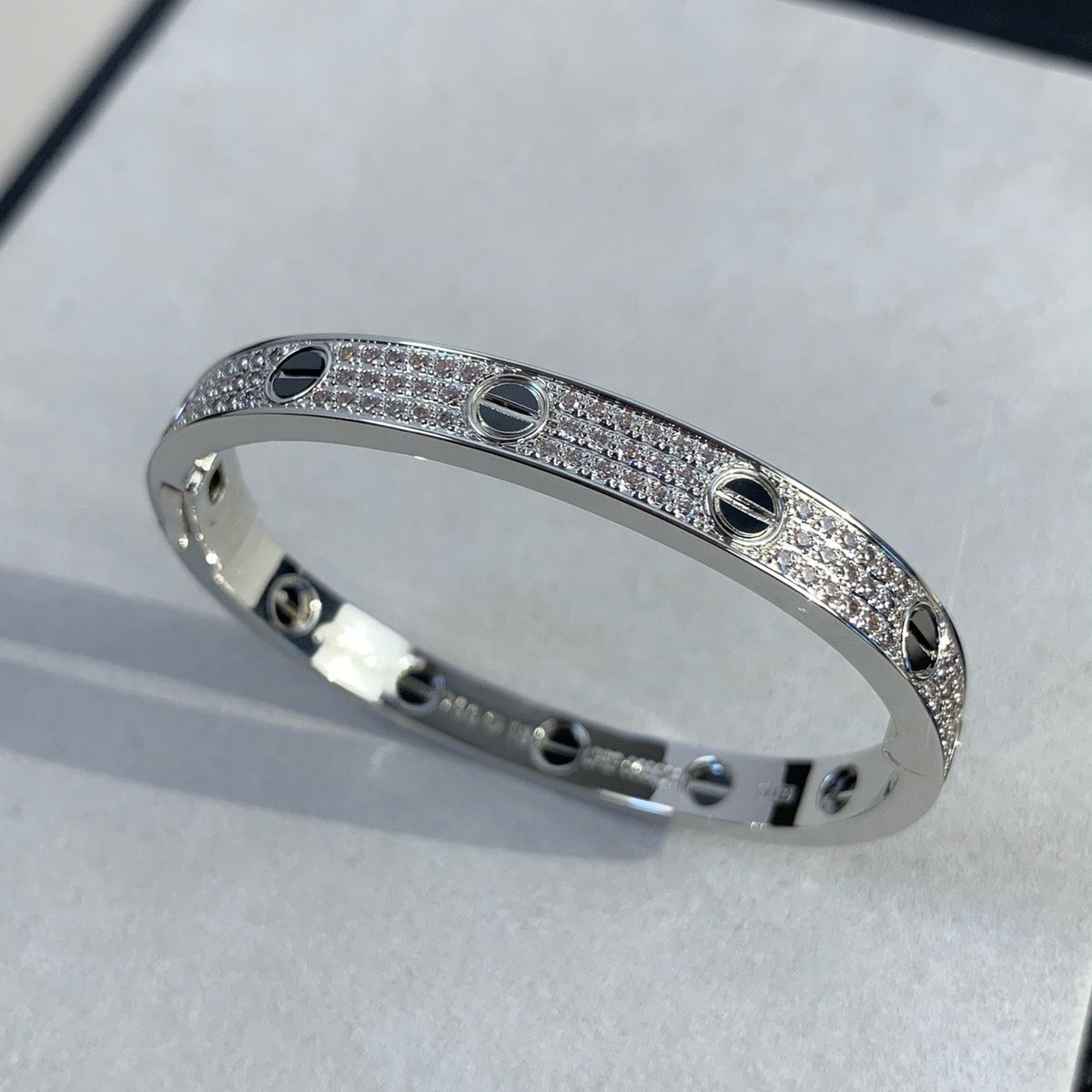 [Elowen jewels ]LOVE ARMBAND 6,1MM DIAMANTBESETZTE KERAMIK