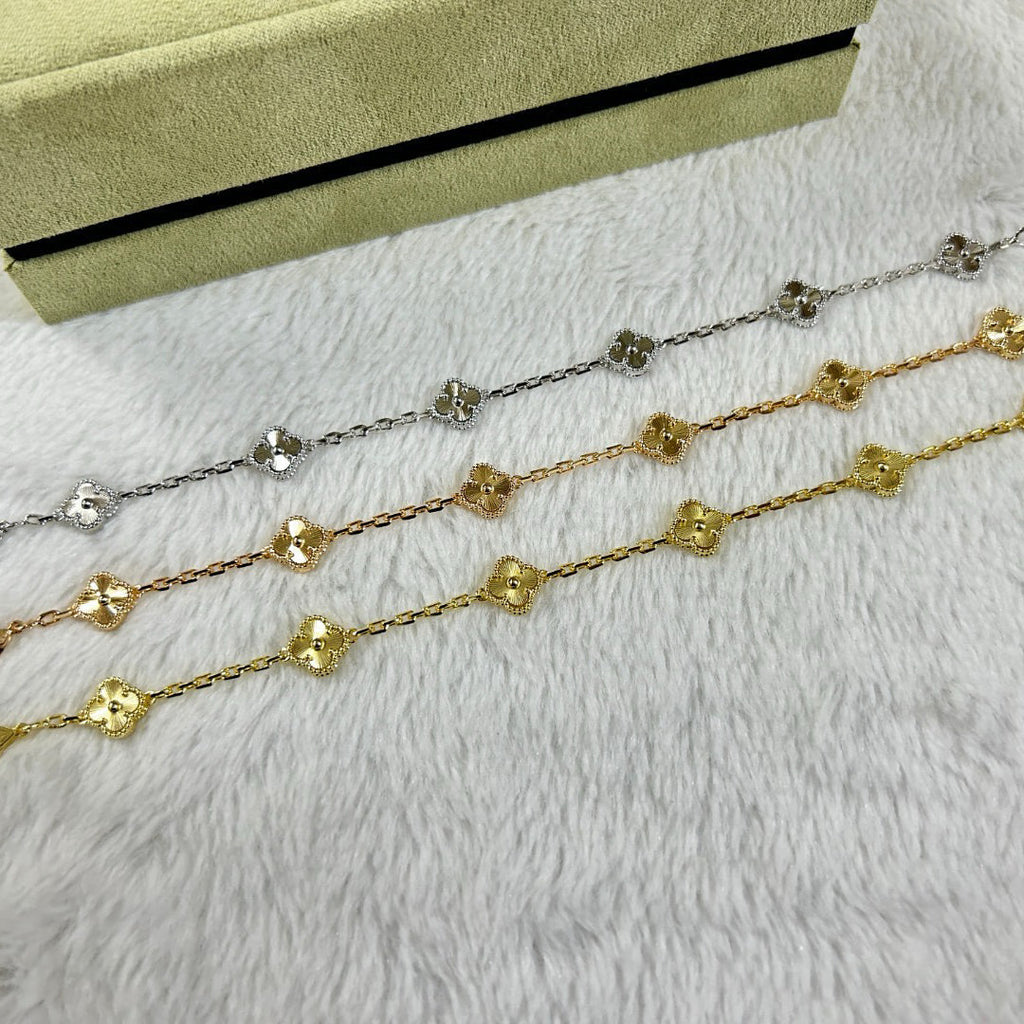 [Elowen jewels ]CLOVER ARMBAND MIT 6 DIAMANTEN-MOTIVEN