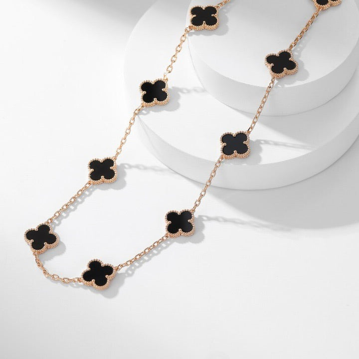 [Elowen jewels ]CLOVER HALSKETTE MIT 10 ONYX-MOTIVEN