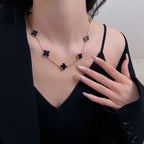 [Elowen jewels ]CLOVER HALSKETTE MIT 10 ONYX-MOTIVEN
