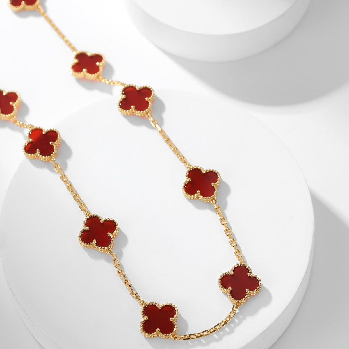 [Elowen jewels ]CLOVER HALSKETTE MIT 10 MOTIVEN KARNEOL