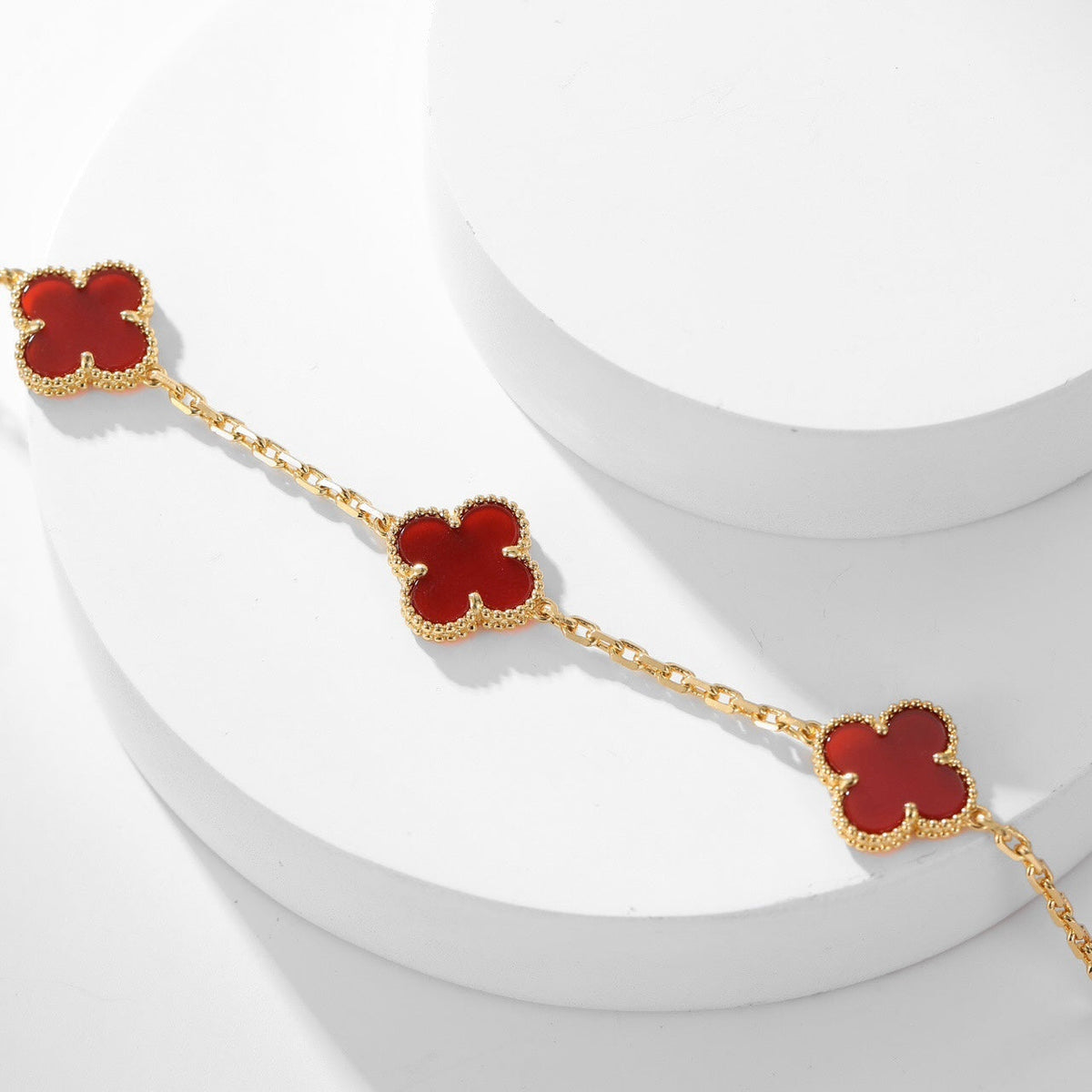 [Elowen jewels ]CLOVER HALSKETTE MIT 10 MOTIVEN KARNEOL