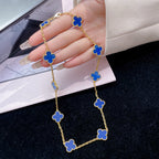 [Elowen jewels ]CLOVER 10-MOTIV-HALSKETTE MIT BLAUEM ACHAT